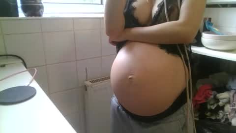 Snapshot of mistressmilly32 chatting on May 11, 2026, 12:22 pm mistressmilly32 online show from May 11, 2026, 12:22 pm