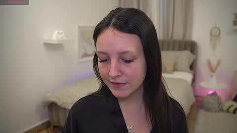 Sindy online show from February 27, 2026, 8:58 am