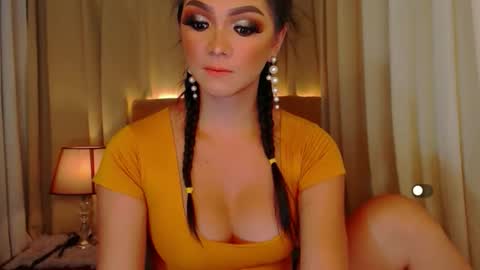 Snapshot of mistressseductionleah chatting on April 12, 2026, 8:36 pm Leah online show from April 12, 2026, 8:36 pm