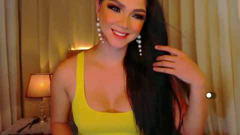 Snapshot of mistressseductionleah chatting on April 13, 2026, 9:31 pm Leah online show from April 13, 2026, 9:31 pm