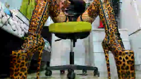 Tiffany online show from April 16, 2026, 8:37 am