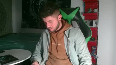 Snapshot of mistxss chatting on January 12, 2025, 6:49 am mistxss online show from January 12, 2025, 6:49 am