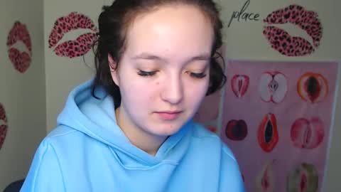 Aria online show from November 28, 2025, 7:55 am