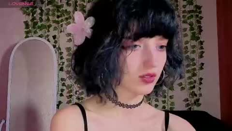 Misty  -  mistymarlow online show from June 24, 2026, 12:26 pm