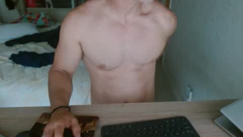 Snapshot of mitcheli chatting on January 15, 2026, 3:38 pm Onlyfans online show from January 15, 2026, 3:38 pm