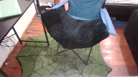 Snapshot of mitchyslick6969 chatting on March 27, 2026, 6:40 pm ShyGuy6969 online show from March 27, 2026, 6:40 pm