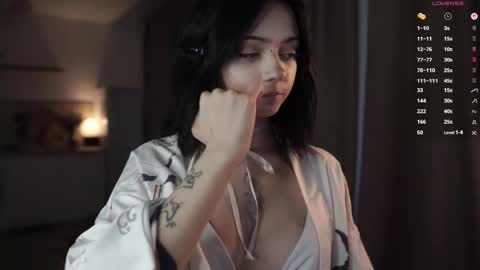 Yuka online show from September 14, 2025, 4:06 pm