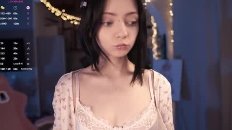 Yuka online show from April 5, 2026, 5:54 pm