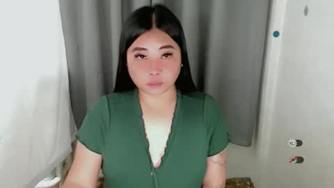 cassie marie online show from November 17, 2025, 4:24 pm