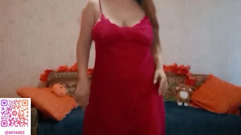 Snapshot of miyabe chatting on December 14, 2025, 7:14 am Milana online show from December 14, 2025, 7:14 am