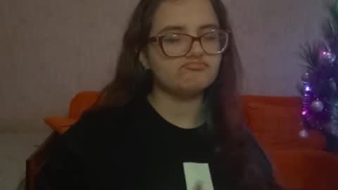 Snapshot of miyabe chatting on January 10, 2026, 7:43 am Milana online show from January 10, 2026, 7:43 am