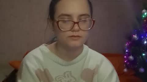 Snapshot of miyabe chatting on January 12, 2026, 3:28 pm Milana online show from January 12, 2026, 3:28 pm