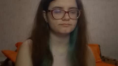 Snapshot of miyabe chatting on February 1, 2026, 4:11 am Milana online show from February 1, 2026, 4:11 am