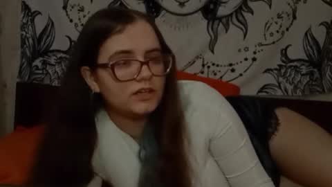 Snapshot of miyabe chatting on February 19, 2026, 5:20 pm Milana online show from February 19, 2026, 5:20 pm