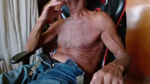 Mario jose online show from December 15, 2025, 6:23 pm