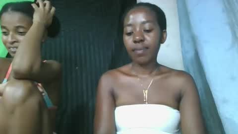 Snapshot of mmerela chatting on February 26, 2026, 8:24 am mmerela online show from February 26, 2026, 8:24 am