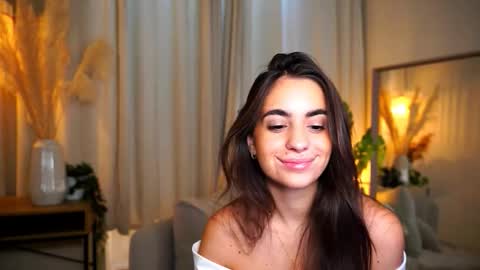 milkyway  online show from September 11, 2025, 8:14 am