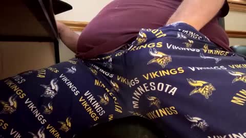 mnguy19726969 online show from September 11, 2025, 4:51 pm