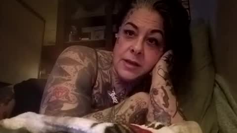 Kittykittybangbang online show from February 3, 2026, 5:27 am