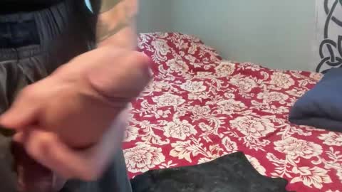 Snapshot of mntuila chatting on October 8, 2025, 3:09 pm MNTuiLa online show from October 8, 2025, 3:09 pm