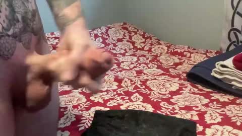 Snapshot of mntuila chatting on October 16, 2025, 2:29 pm MNTuiLa online show from October 16, 2025, 2:29 pm