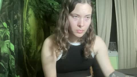 Misty online show from November 30, 2025, 6:28 am