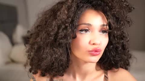 Snapshot of moan_4_you chatting on January 31, 2025, 12:17 am Ruxxx online show from January 31, 2025, 12:17 am