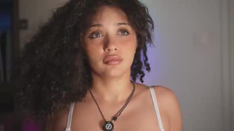 Snapshot of moan_4_you chatting on September 15, 2025, 7:08 am Ruxxx online show from September 15, 2025, 7:08 am