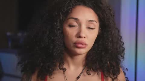 Snapshot of moan_4_you chatting on September 16, 2025, 7:20 am Ruxxx online show from September 16, 2025, 7:20 am