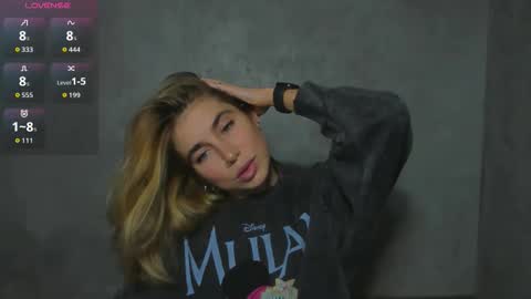 Princess Moana  online show from January 17, 2026, 1:27 pm