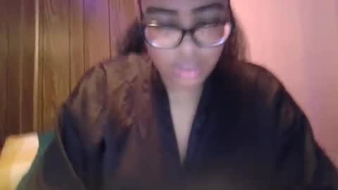 Snapshot of mochacup19 chatting on November 24, 2025, 1:22 pm mochacup19 online show from November 24, 2025, 1:22 pm