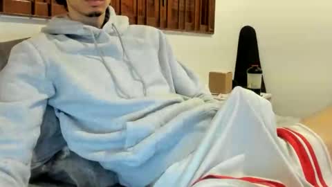 Snapshot of moderdelier chatting on April 26, 2026, 2:04 pm DigBreed online show from April 26, 2026, 2:04 pm