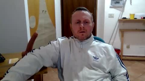 Snapshot of modesto1969 chatting on February 5, 2026, 7:40 pm modesto1969 online show from February 5, 2026, 7:40 pm