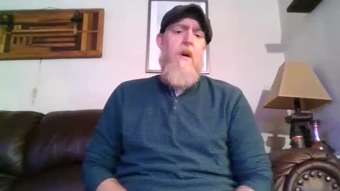 Snapshot of moeblick chatting on December 12, 2024, 7:15 pm moeblick online show from December 12, 2024, 7:15 pm