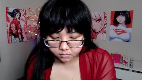 Molly online show from September 22, 2025, 4:36 am