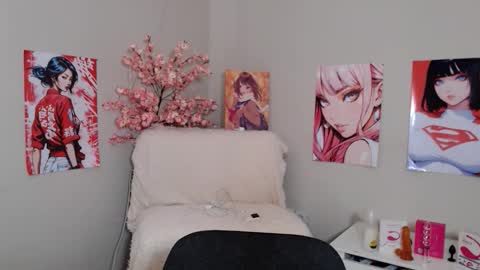 Molly online show from November 10, 2025, 4:11 am