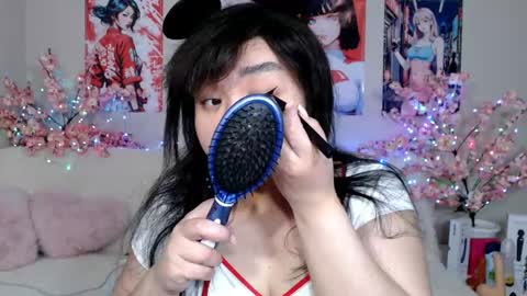 Molly online show from March 30, 2026, 2:56 am