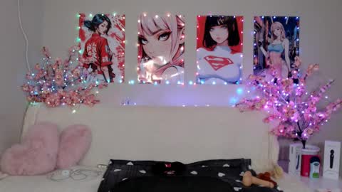 Molly online show from April 24, 2026, 3:53 am