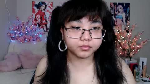 Molly online show from April 27, 2026, 3:48 am