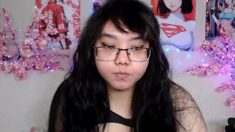 Molly online show from May 21, 2026, 5:25 am