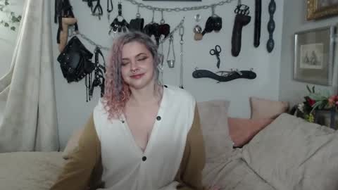 MohawkMischief online show from January 28, 2025, 1:08 am