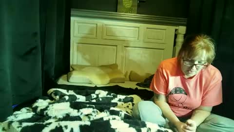 mojoe0690 online show from January 13, 2025, 2:39 am