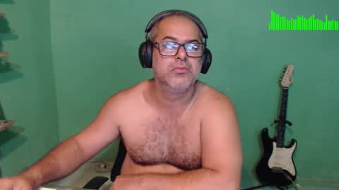 Snapshot of mokkaccmm chatting on December 24, 2024, 10:39 pm Mokkaf online show from December 24, 2024, 10:39 pm