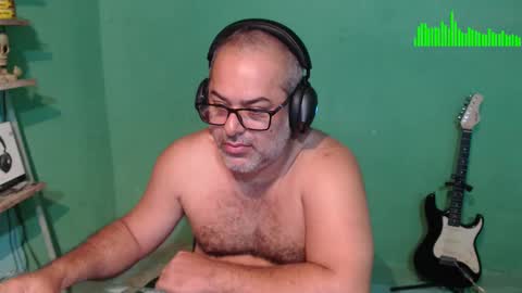 Snapshot of mokkaccmm chatting on December 28, 2024, 10:23 pm Mokkaf online show from December 28, 2024, 10:23 pm