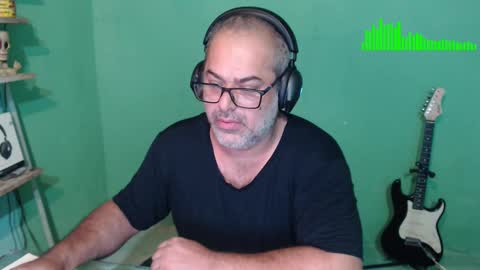 Snapshot of mokkaccmm chatting on December 30, 2024, 8:25 pm Mokkaf online show from December 30, 2024, 8:25 pm