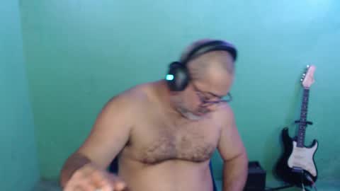 Snapshot of mokkaccmm chatting on February 4, 2025, 5:10 am Mokkaf online show from February 4, 2025, 5:10 am