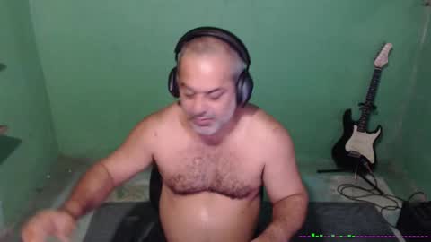 Snapshot of mokkaccmm chatting on February 17, 2025, 12:38 pm Mokkaf online show from February 17, 2025, 12:38 pm