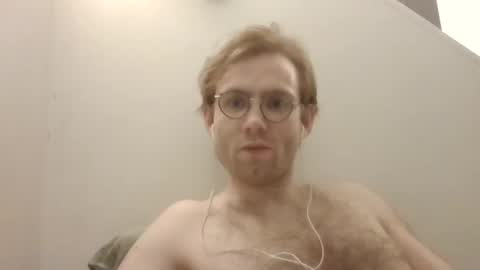 molliter online show from February 22, 2025, 1:11 am