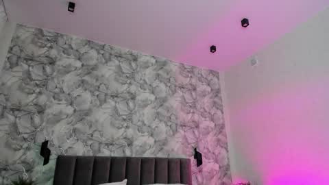 Sima online show from October 15, 2025, 8:47 am