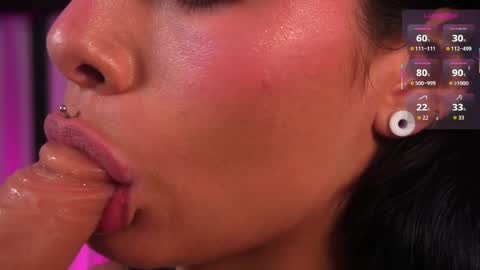 Molly online show from April 6, 2026, 8:10 pm